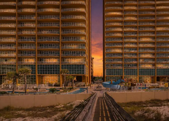 Phoenix Gulf Towers 2206 Apartment *