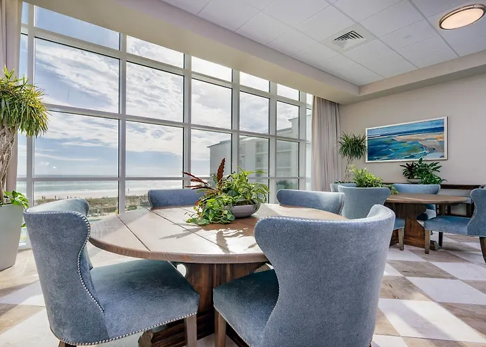 Phoenix Gulf Towers 2206 Apartment